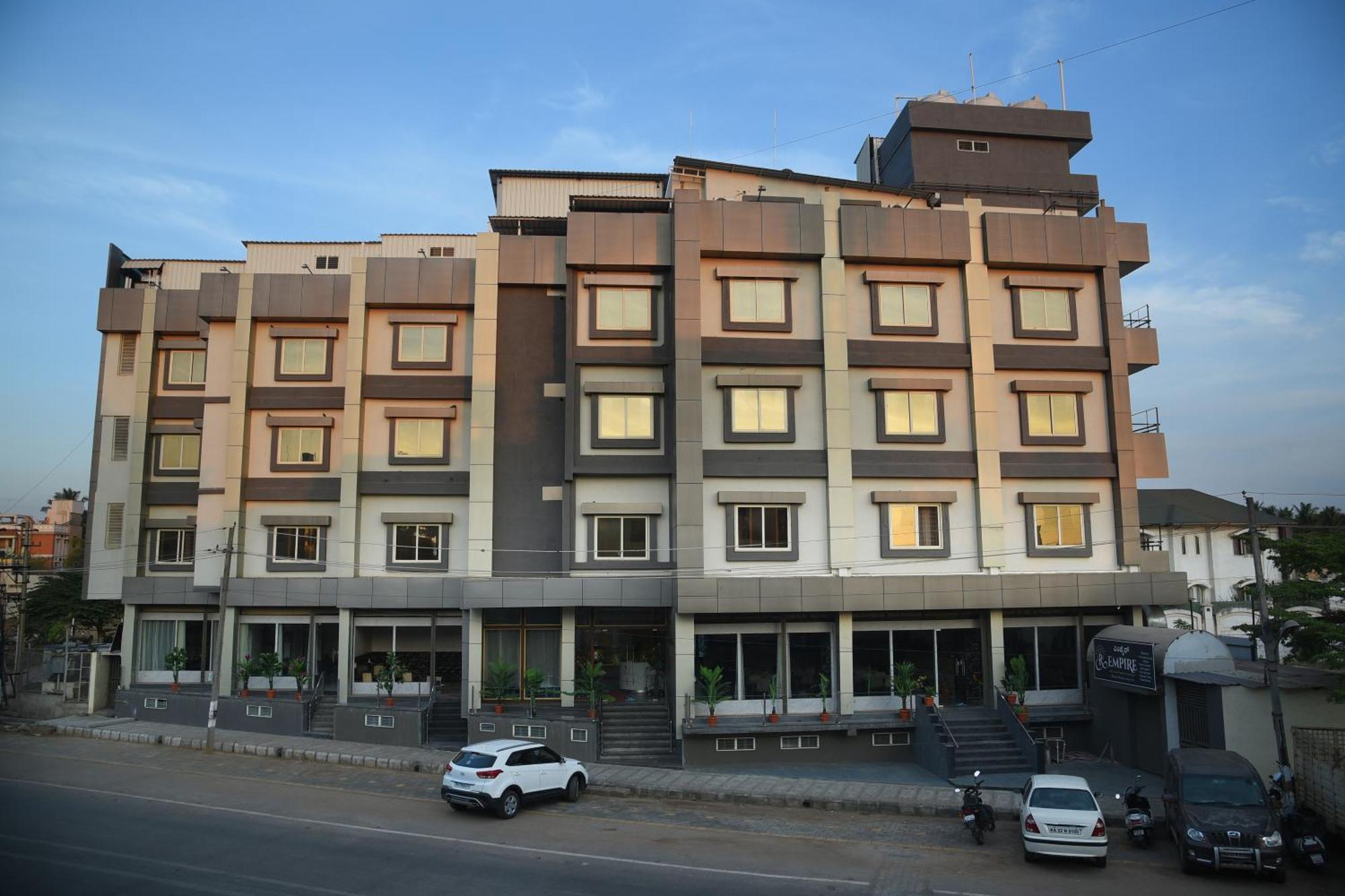 R Empire Revtree Hotel Davanagere Exterior photo