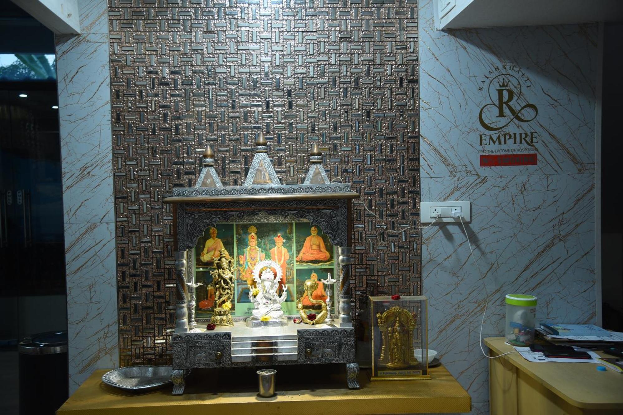 R Empire Revtree Hotel Davanagere Exterior photo