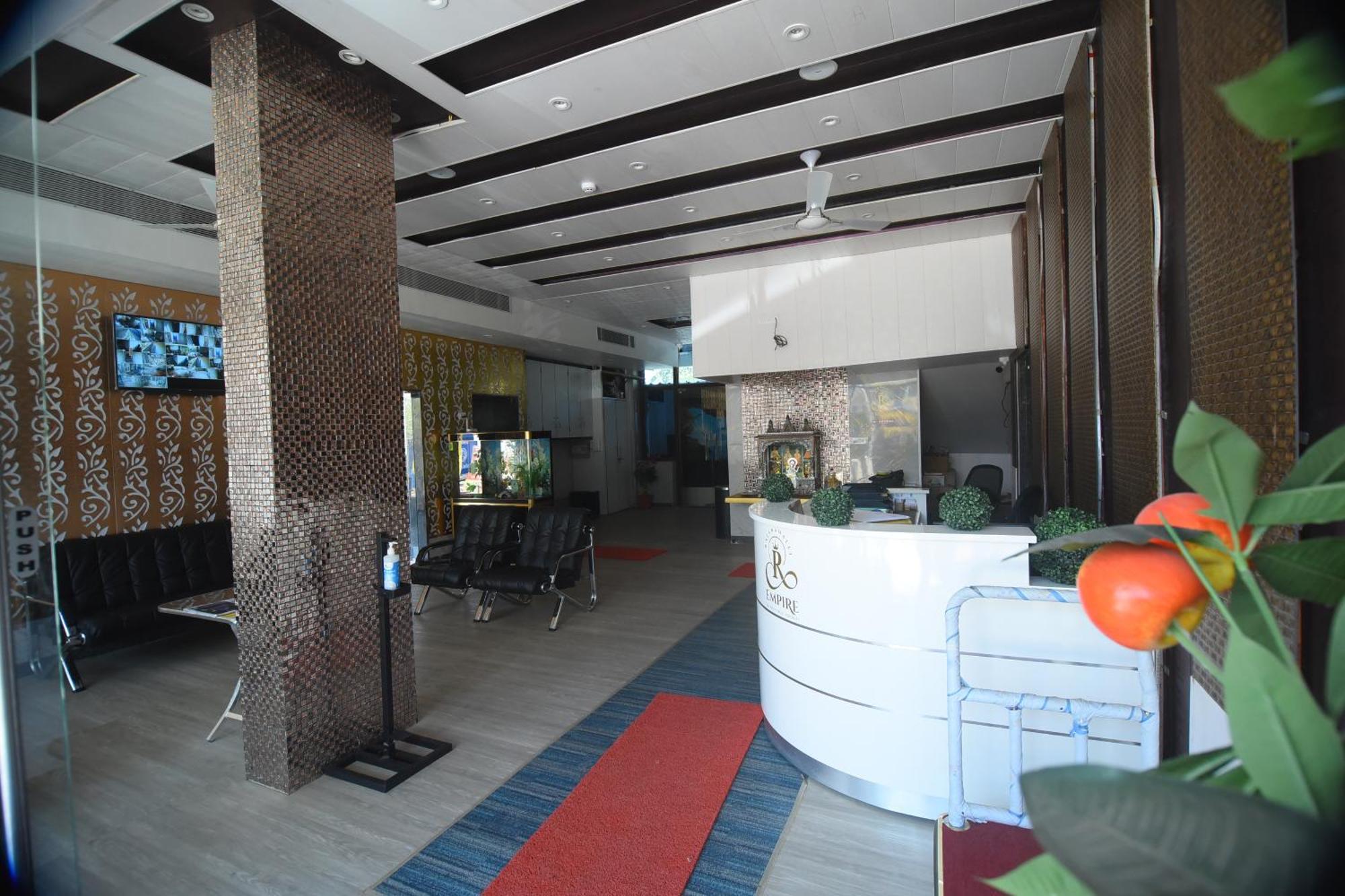 R Empire Revtree Hotel Davanagere Exterior photo